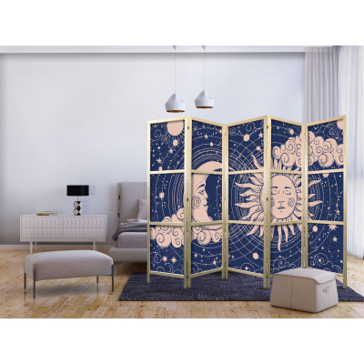 Parawan japoński - Cosmic Harmony - Illustration of the Sun and Moon on a Navy Background